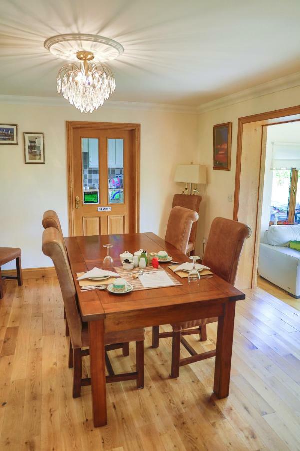 Ty Melin Bed & Breakfast Pembroke Dock Exterior photo