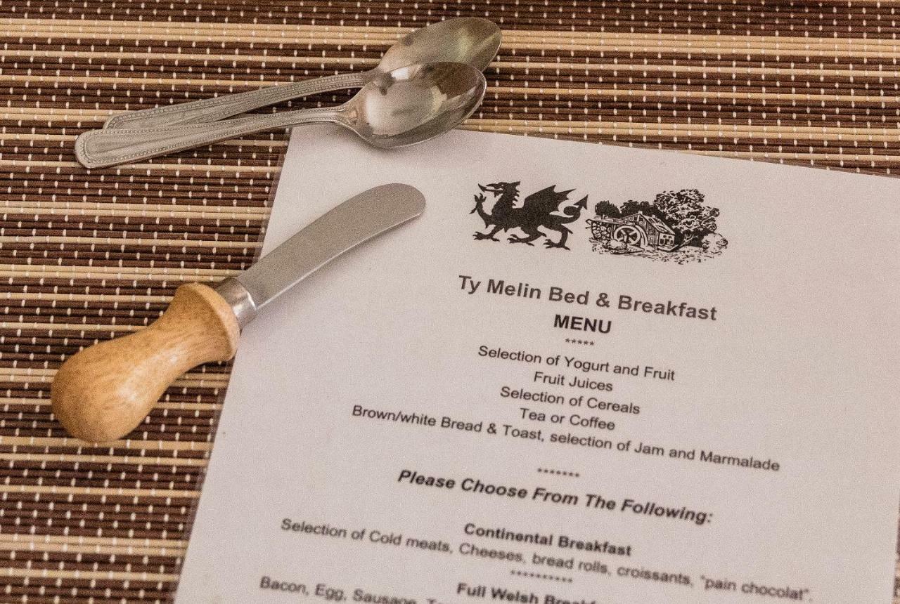 Ty Melin Bed & Breakfast Pembroke Dock Exterior photo