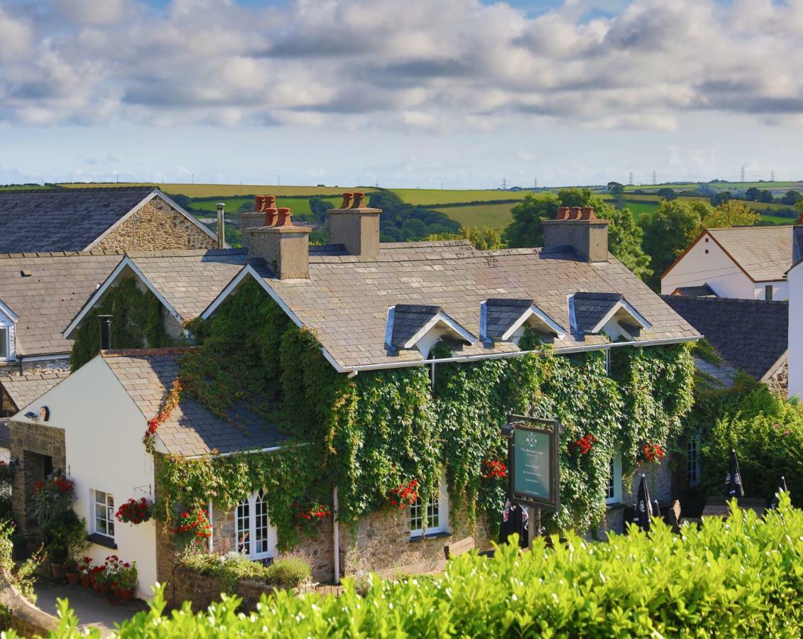Ty Melin Bed & Breakfast Pembroke Dock Exterior photo