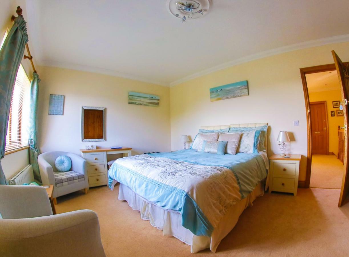 Ty Melin Bed & Breakfast Pembroke Dock Exterior photo