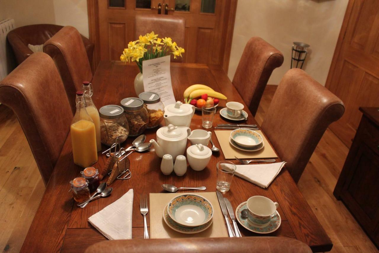 Ty Melin Bed & Breakfast Pembroke Dock Exterior photo