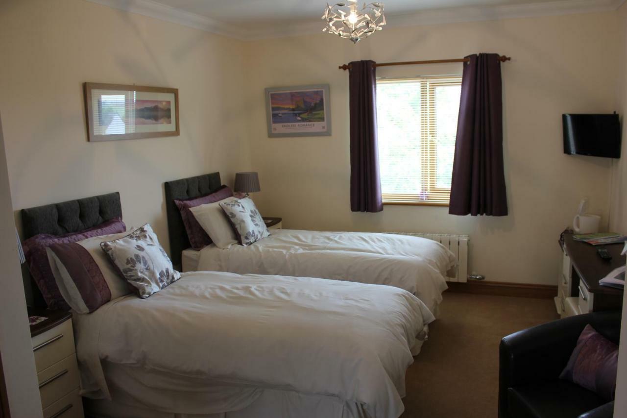 Ty Melin Bed & Breakfast Pembroke Dock Exterior photo